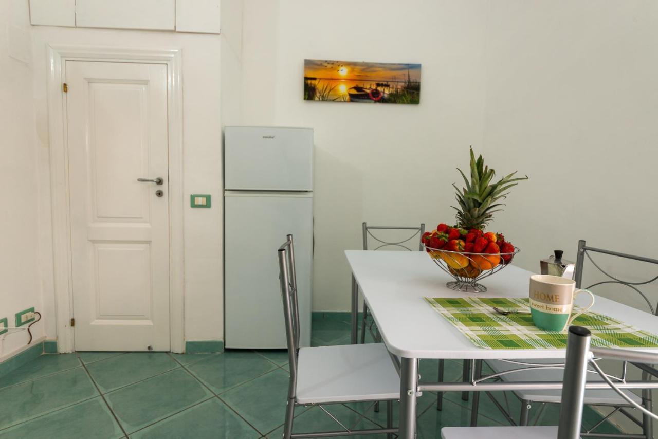 La Magia Del Mare Apartment Иския Екстериор снимка